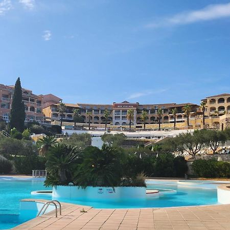 Saint-Raphael- Vue Mer Et Massif De L'Esterel Eksteriør bilde