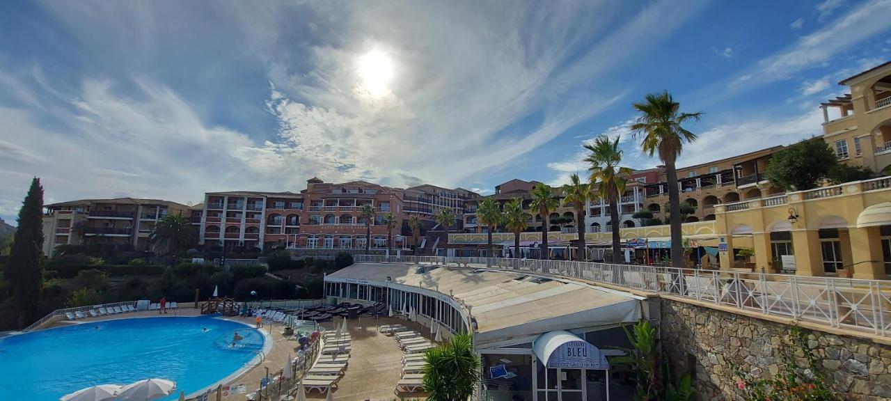 Saint-Raphael- Vue Mer Et Massif De L'Esterel Eksteriør bilde